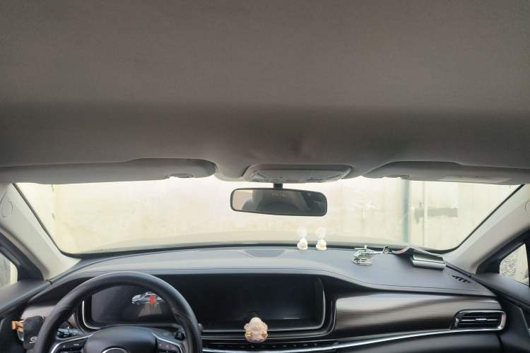 Used GAC Trumpchi GA6 2022 270T Automatic Elite Edition Headliner