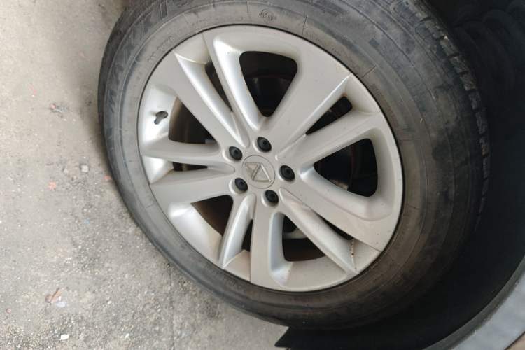 Used BORGWARD BX5 2017 25TGDI Automatic Two-Wheel Drive Fashion Plus Model
