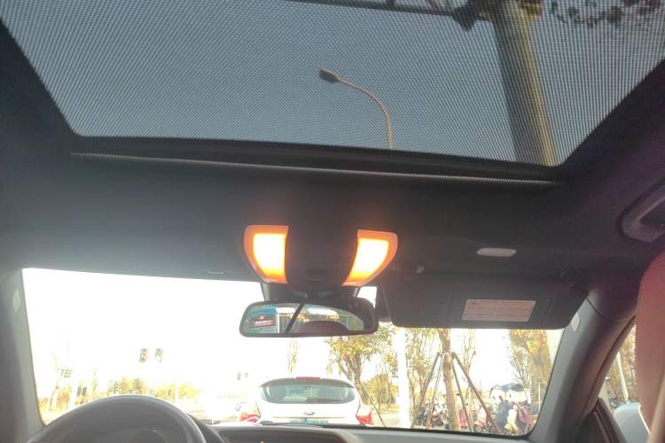 Used Mercedes-Benz E-Class 2010 E 260 CGI Coupe