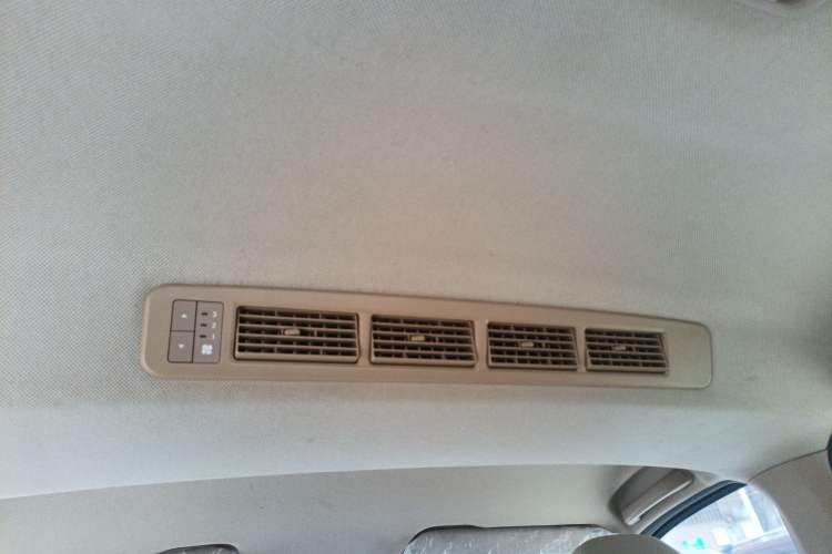 Used Wuling Hongguang 2018 1.5L S Standard Version L2B
