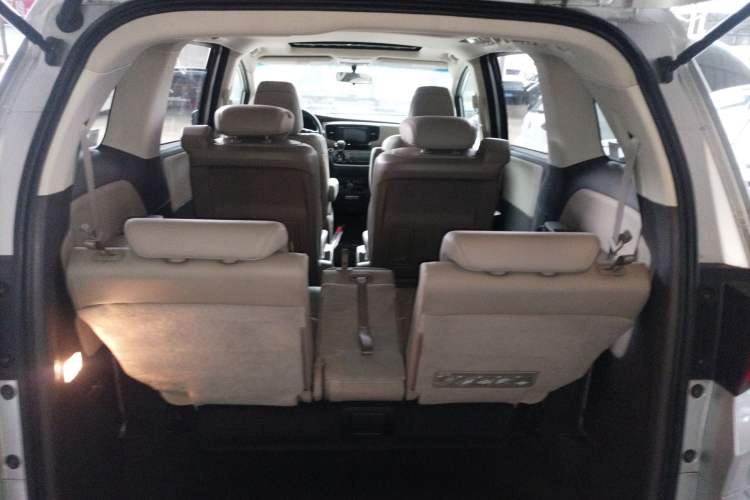 Used Honda Odyssey 2015 2.4L Luxury Edition Trunk