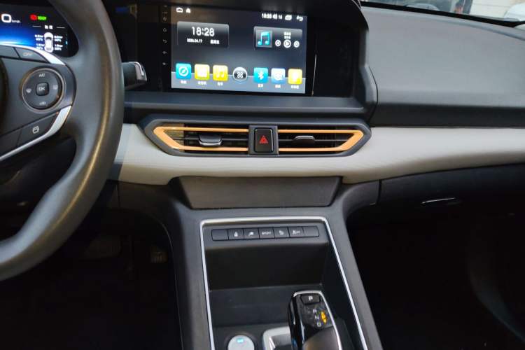 Used Dongfeng Aeolus E70 2023 Revised PRO Smart Drive Version
