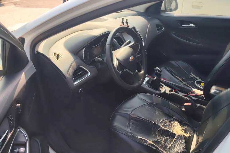 Used Chevrolet Cruze 2015 1.5L Manual Elite Edition
