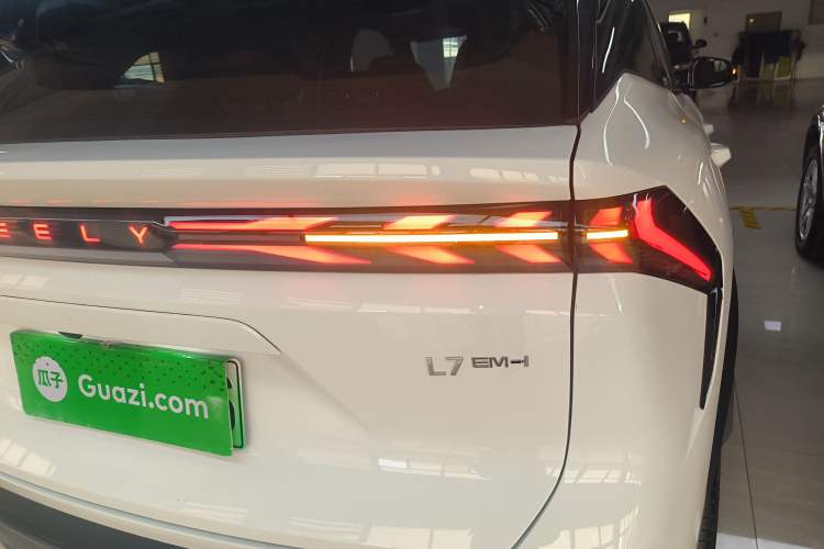 Used Geely Galaxy L7 2025 EM-i 115km Exploration+ Edition