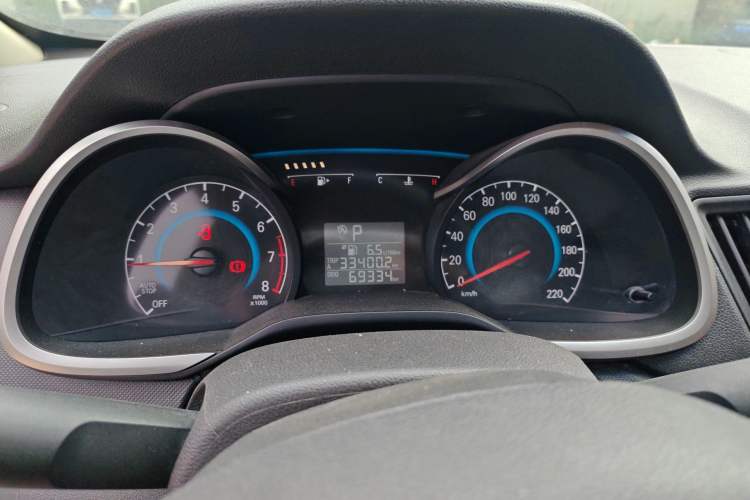 Used Chevrolet Cavalier 2019 320 Automatic Enjoyment with Sunroof Instrument Cluster
