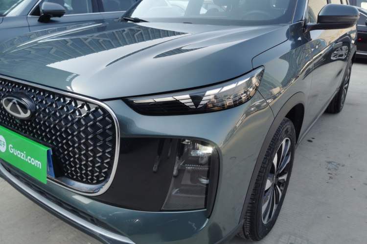 Used Chery Tiggo 8 PLUS 2025 290TGDI DCT Prestige 5-Seater
