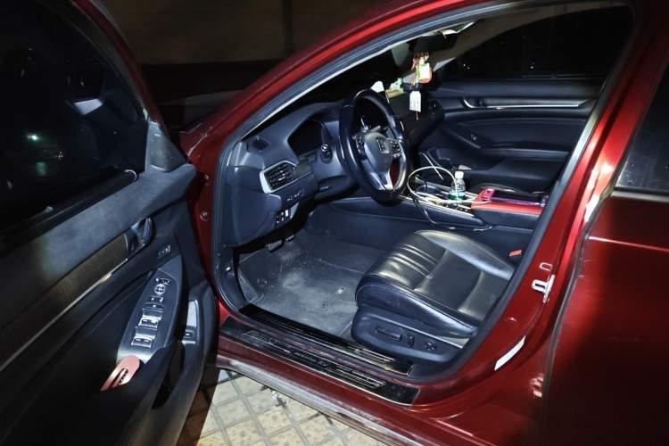 Used Honda Accord 2018 Rui Hybrid 2.0L Rui Zun Edition China V