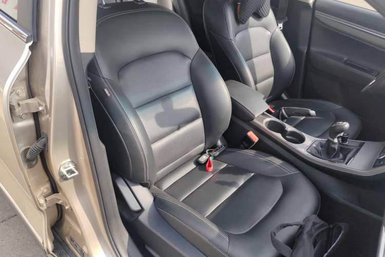 Used Geely Auto Emgrand GS 2016 Elegant Edition 1.8L Manual LingShang Model Right Front Seat