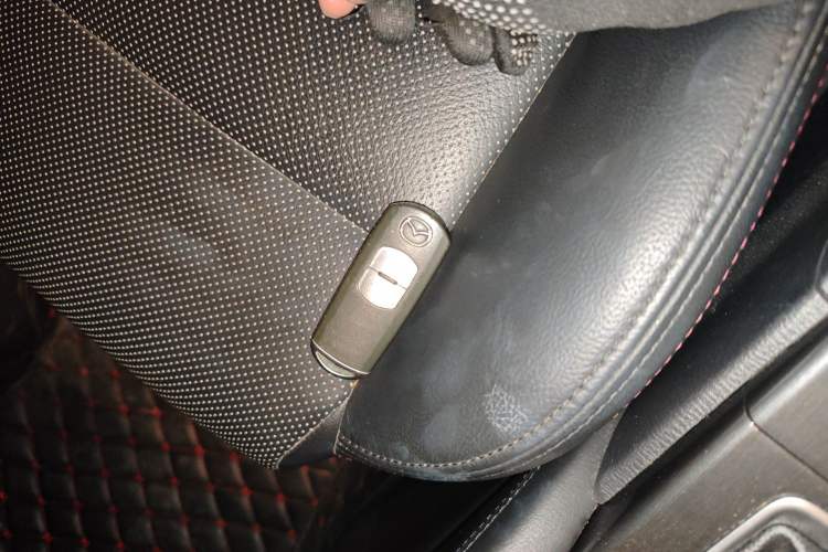 Used Mazda CX-5 2015 2.5L Automatic 4x4 Prestige Edition
