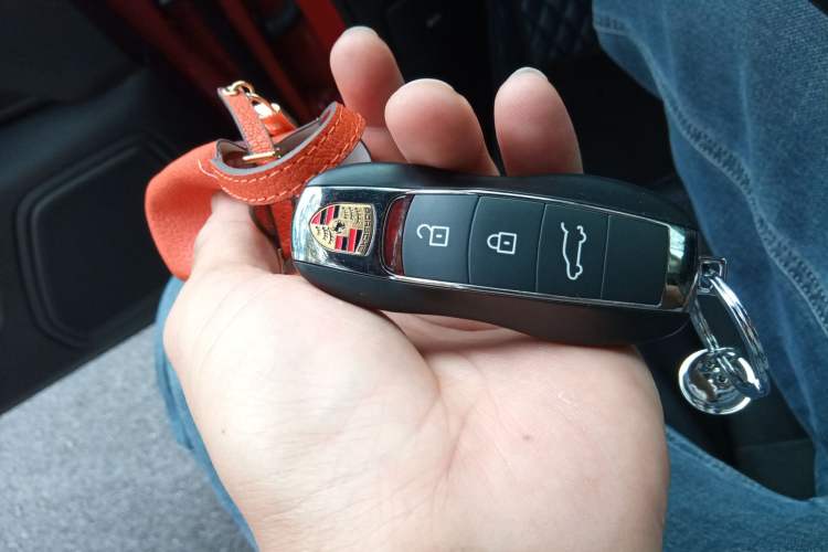 Used Porsche Macan 2018 Macan 2.0T Vehicle Key