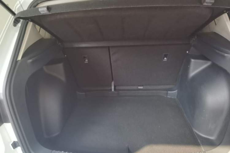 Used Jetta VS5 2019 280TSI Automatic Glory Edition Trunk