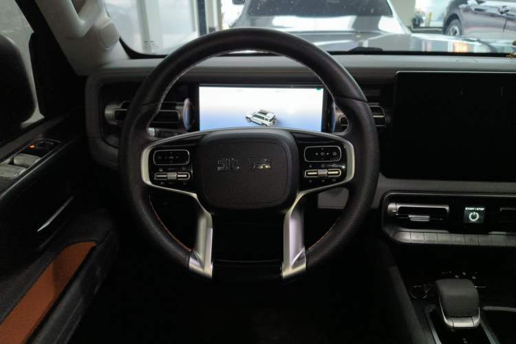 Used BAIC Off-Road BJ40 2024 2.0T All-New Urban Hunter Edition Chivalrous Style