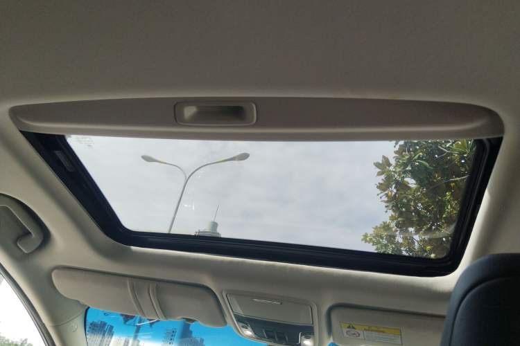 Used Honda Elysion 2019 2.0L Hybrid Luxury Edition
