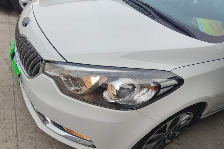 Used Kia K3 2015 1.6L Automatic GLS
