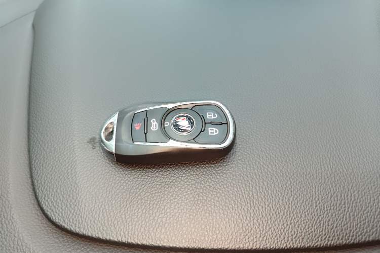 Used Buick GL8 2023 ES Lu Zun Comfort Model