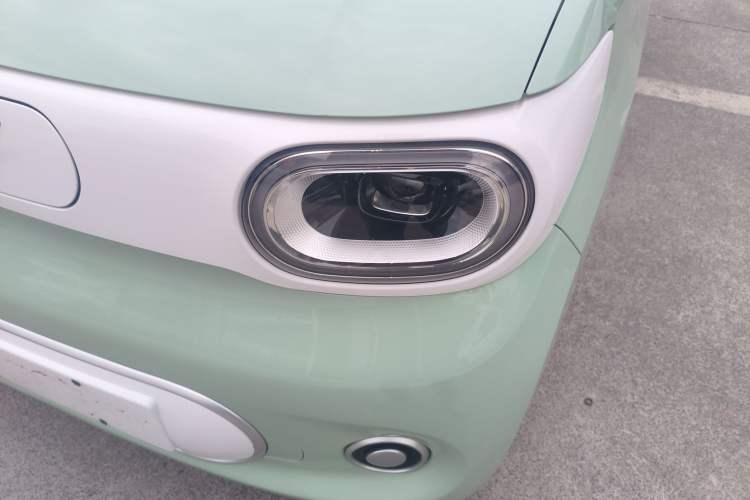Used Wuling Hongguang MINIEV 2024 3rd Generation 215km Youth Edition Left Front Headlight