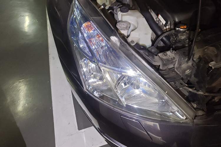 Used Nissan Teana 2008 2.5L XL Leading Edition Right Front Headlight