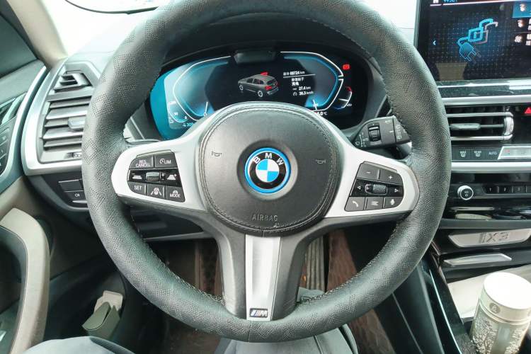 Used BMW iX3 2022 Updated Leading Version
