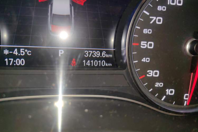 Used Audi A6L 2018 30th Anniversary Edition 30 FSI Style Model
