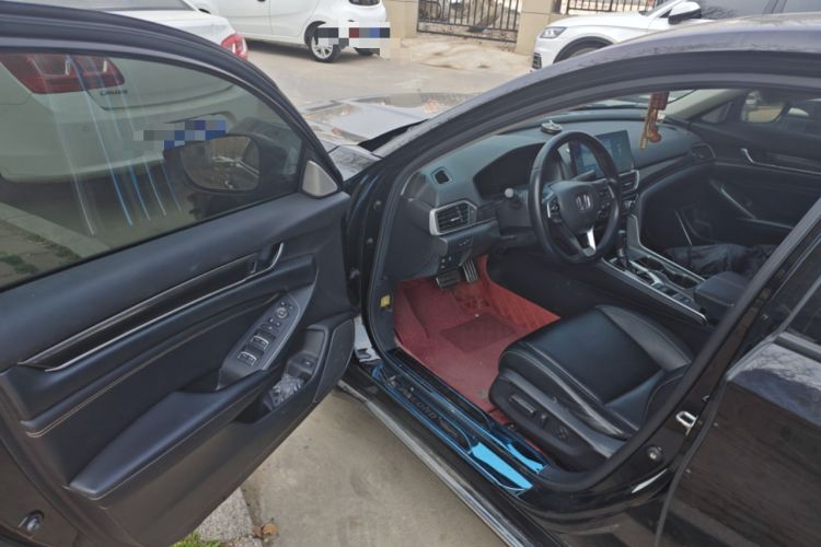 Used Honda Accord 2022 260TURBO Phantom Night · Prestige Edition Driver Seat