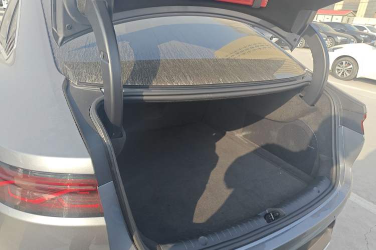 Used BYD Han 2023 DM-i Champion Edition 121KM Prestige Model
