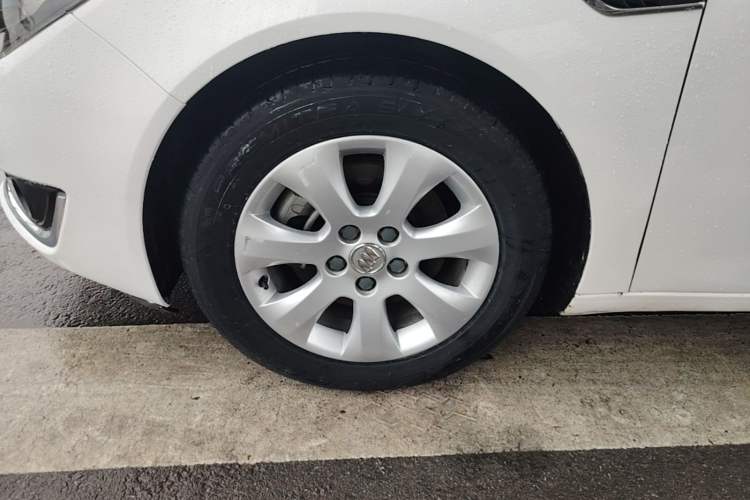 Used Buick Regal 2015 1.6T Elite Tech Model
