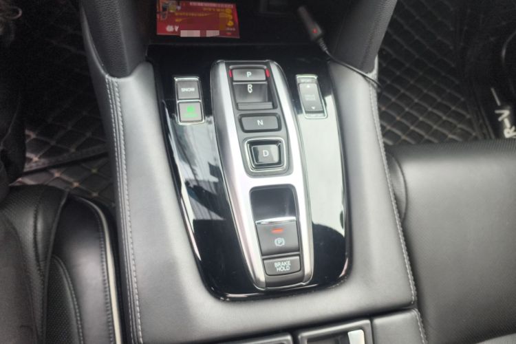 Used Honda UR-V 2017 370TURBO 2WD Prestige Edition China V Gear Lever