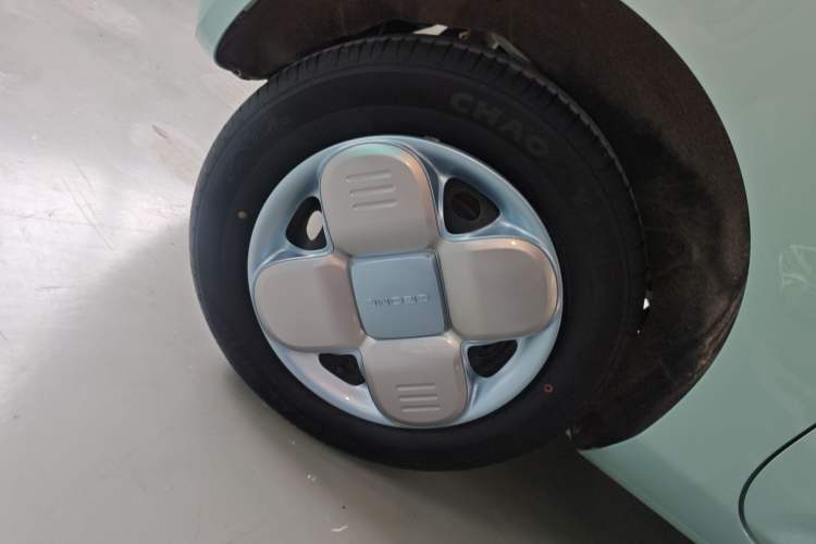 Used Geely Galaxy Panda 2023 Panda Mini 120km Asian Games Edition
