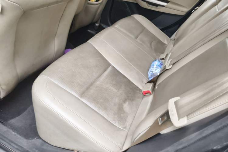 Used Ford Escort 2015 1.5L Automatic Fashion Model