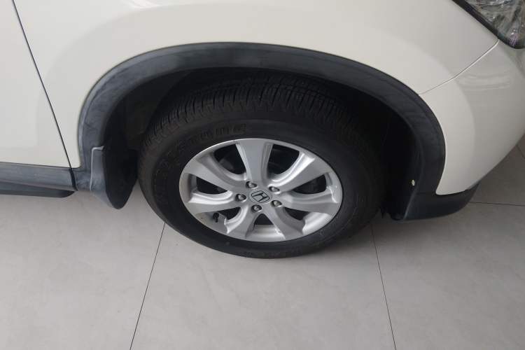 Used Honda CR-V 2015 2.0L 2WD Classic Edition Right Front Wheel Hub