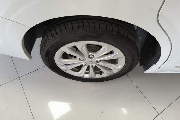 Used Wuling Jiachen 2022 1.5L Manual Comfort Edition