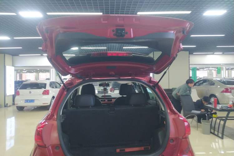 Used Haval H1 2016 Blue Label 1.5L AMT Urban Model
