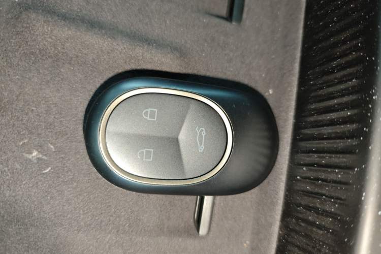 Used Nio ET5T 2024 75kWh Touring Vehicle Key