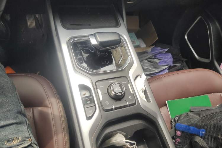 Used Geely Auto Haoyue 2022 1.8TD DCT Luxury Model 5 Seats
