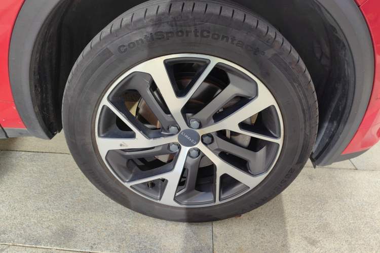 Used Lynk & Co 01 2019 2.0T Four-Wheel Drive Genie Pro Version China VI Standard Right Front Wheel Hub