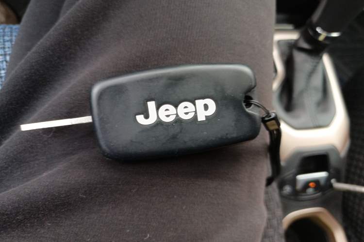 Used Jeep Renegade 2018 Connected Large Screen Version 180T Automatic High-Energy Edition Vehicle Key