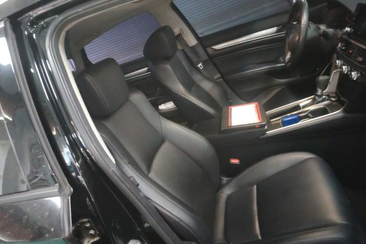 Used Honda Accord 2018 260TURBO Elite Edition China V Right Front Seat