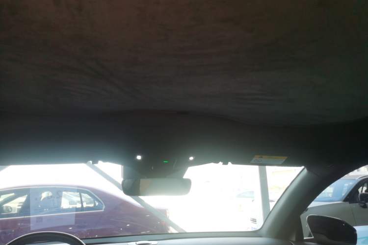 Used Nio ET5T 2023 75 kWh Touring Headliner