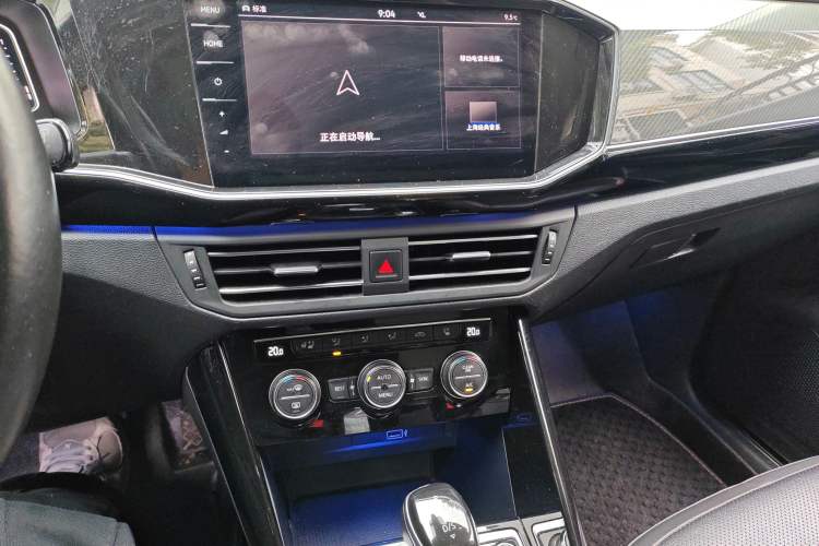 Used Volkswagen Tayron 2019 380TSI Four-Wheel Drive Flagship Version China V Standard Audio And AC Panel