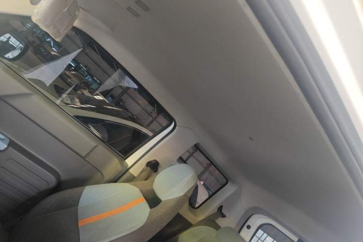 Used Geely Galaxy Panda 2024 Panda Mini 200km Longteng PRO Edition
