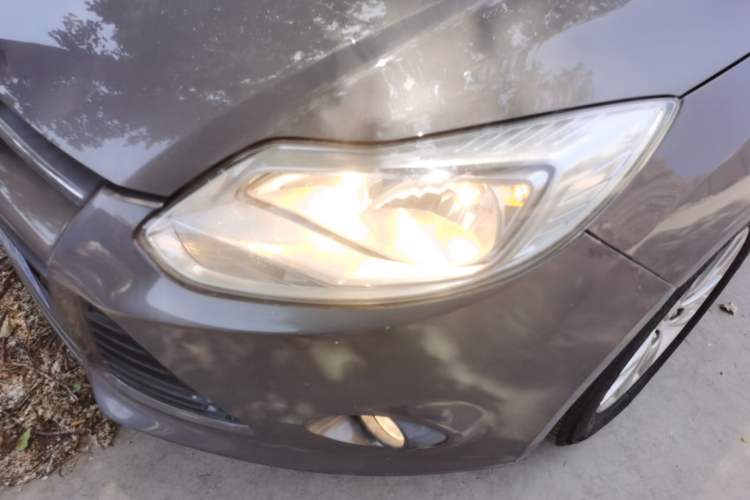 Used Ford Focus 2012 Sedan 1.6L Automatic Comfort Model