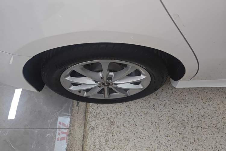 Used Mercedes-Benz A-Class 2021 A 200 L Sport Sedan Fashion Model
