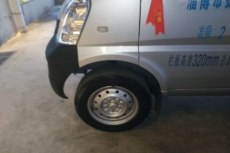 Used Wuling Rongguang Small Truck 2020 1.2L Base Version China VI Standard Single-Row LSI