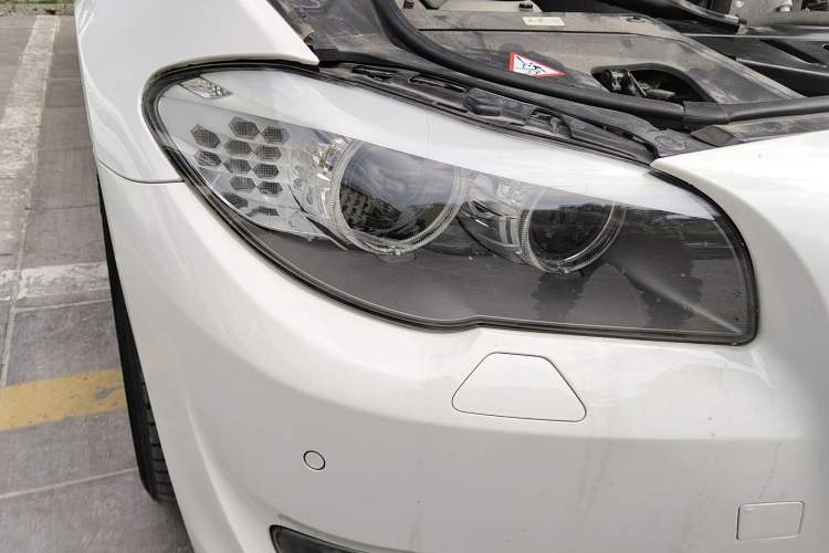 Used BMW 5 Series 2013 520Li Elegant Edition Right Front Headlight
