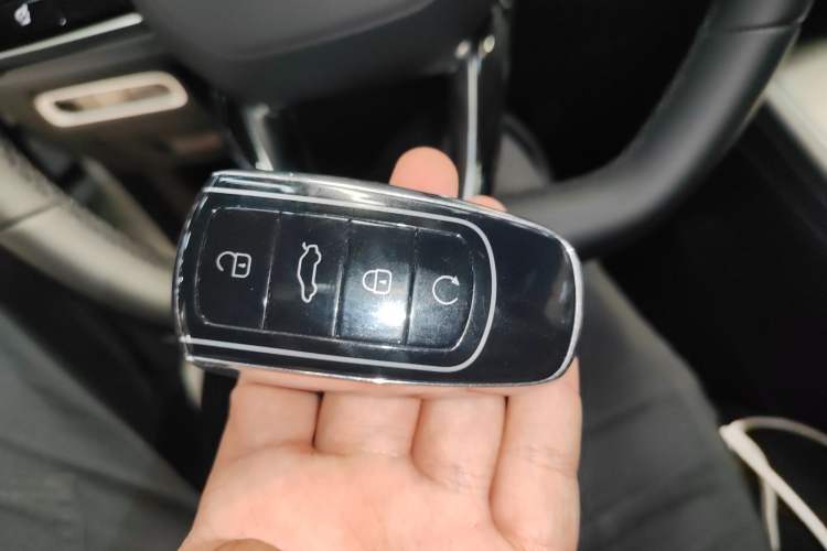 Used Chery Tiggo 7 PLUS 2023 Champion Edition 1.5TGDI DCT Prestige Model Vehicle Key