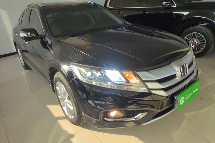 Used Honda Crosstour 2014 2.4L Luxury Edition