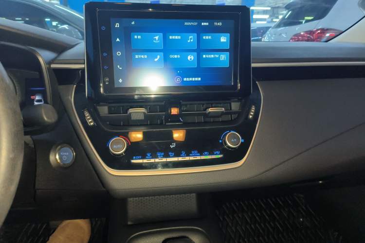 Used Toyota Corolla 2021 Dual-Motor 1.8L E-CVT Elite Edition
