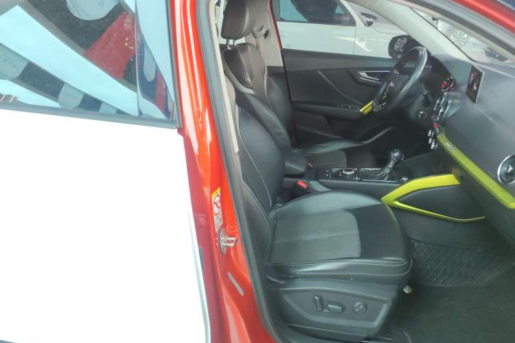 Used Audi Q2L 2018 35 TFSI Fashion Dynamic Version China V Emission Standard
