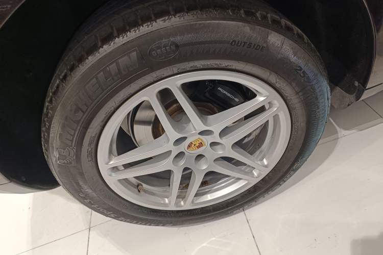 Used Porsche Macan 2018 Macan 2.0T