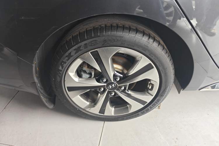 Used Hyundai Lafesta 2019 280TGDi Sport Edition China V Standard Right Rear Wheel Hub